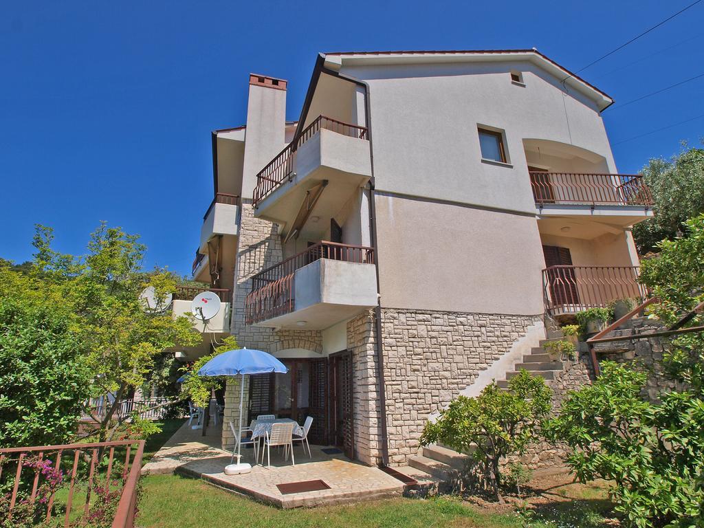 Apartments Jolanda 911 Рабац Экстерьер фото